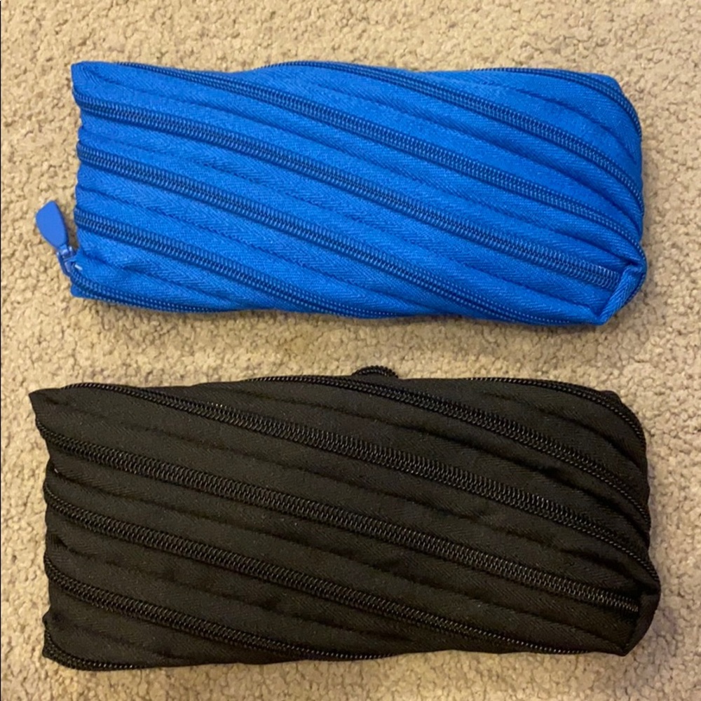 Zipper pouch bundle - Picture 2 of 4